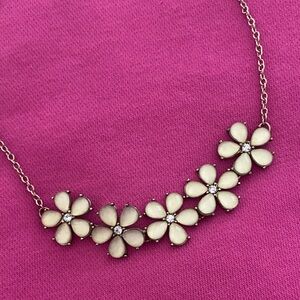 Gold Tone Floral Statement Necklace White Petal Bib 19” Bridal Wedding Guest